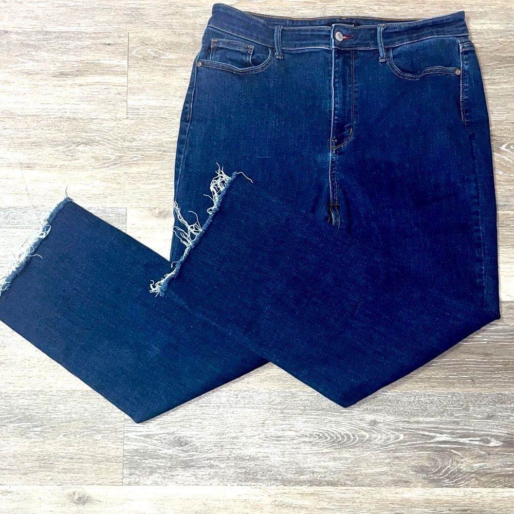 Judy Blue Sz 15/32, Selena Mid Rise Straight Fit w Frayed Hem Stretch #boho